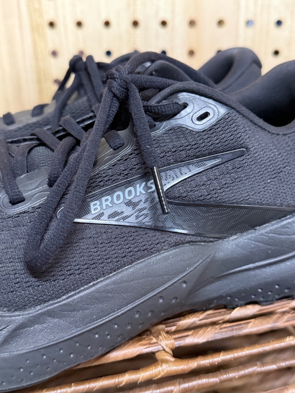 Brooks Glycerin 21 Black Running Shoes Women's Size 10 Cushion Neutral EUC - Picture 2 of 12